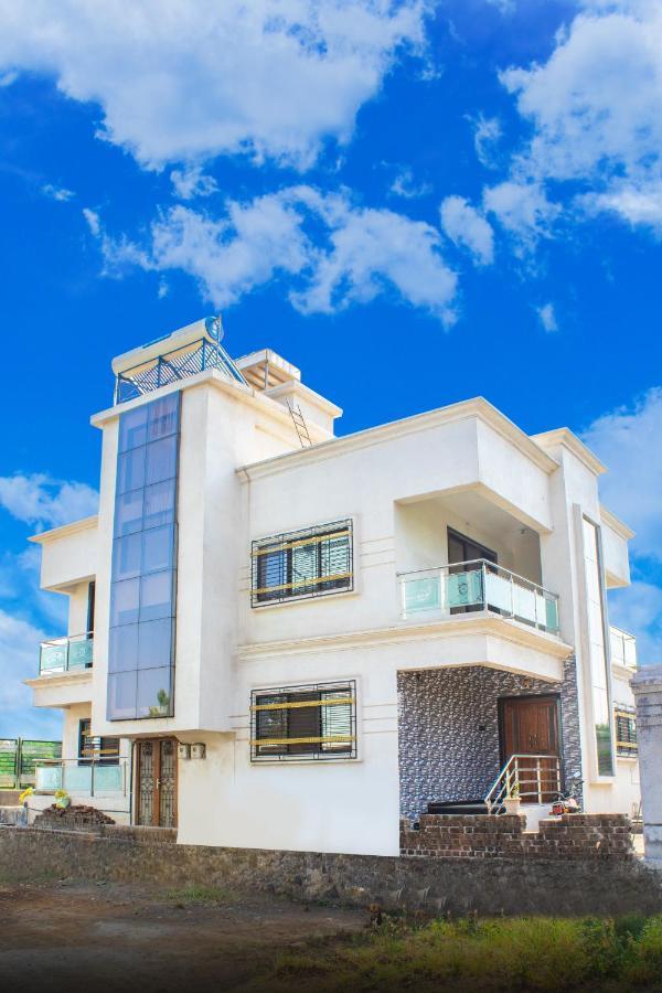 אליבג Sukhakarta Holiday Home מראה חיצוני תמונה