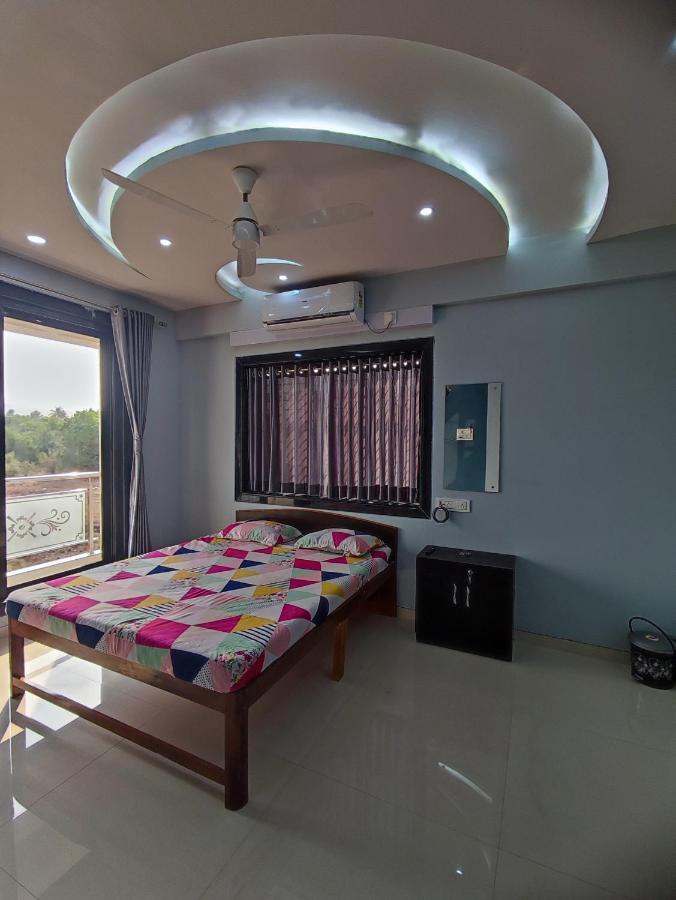 אליבג Sukhakarta Holiday Home מראה חיצוני תמונה