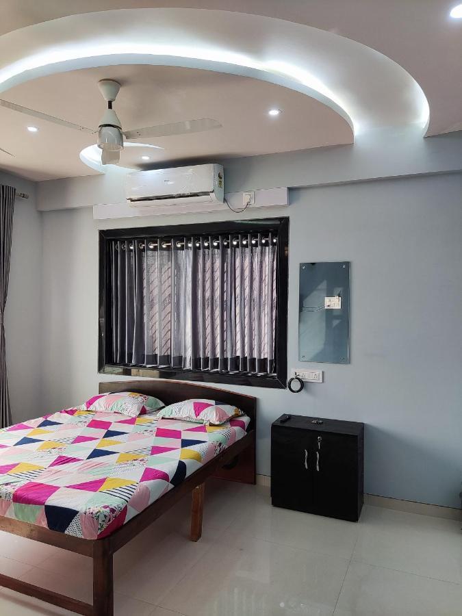 אליבג Sukhakarta Holiday Home מראה חיצוני תמונה