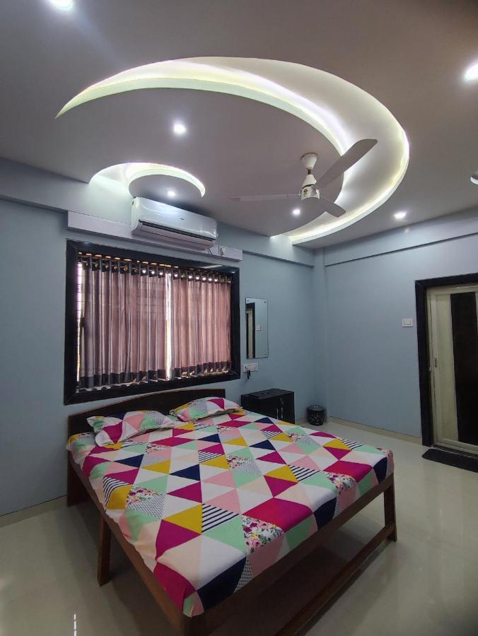 אליבג Sukhakarta Holiday Home מראה חיצוני תמונה