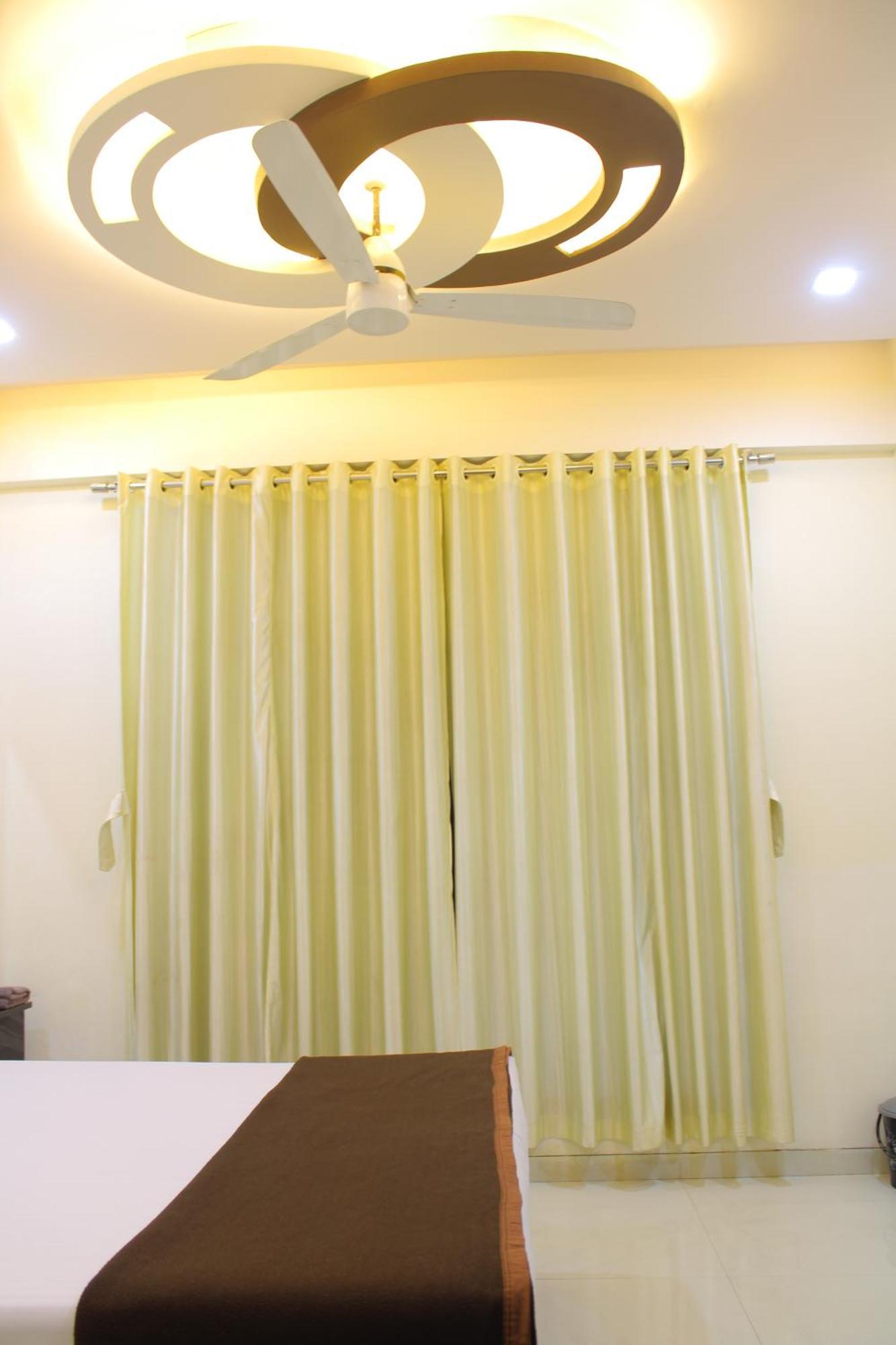 אליבג Sukhakarta Holiday Home מראה חיצוני תמונה