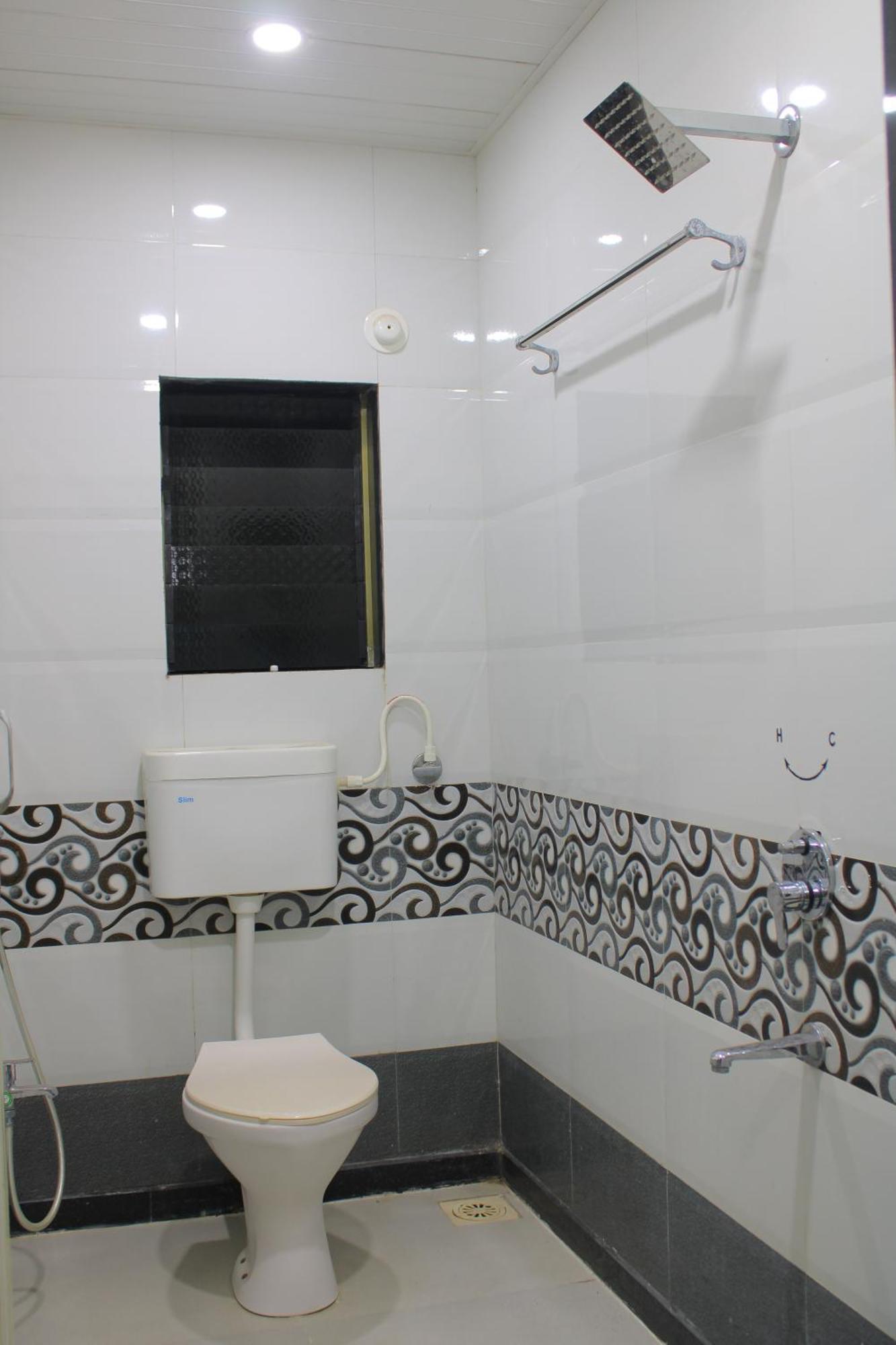 אליבג Sukhakarta Holiday Home מראה חיצוני תמונה