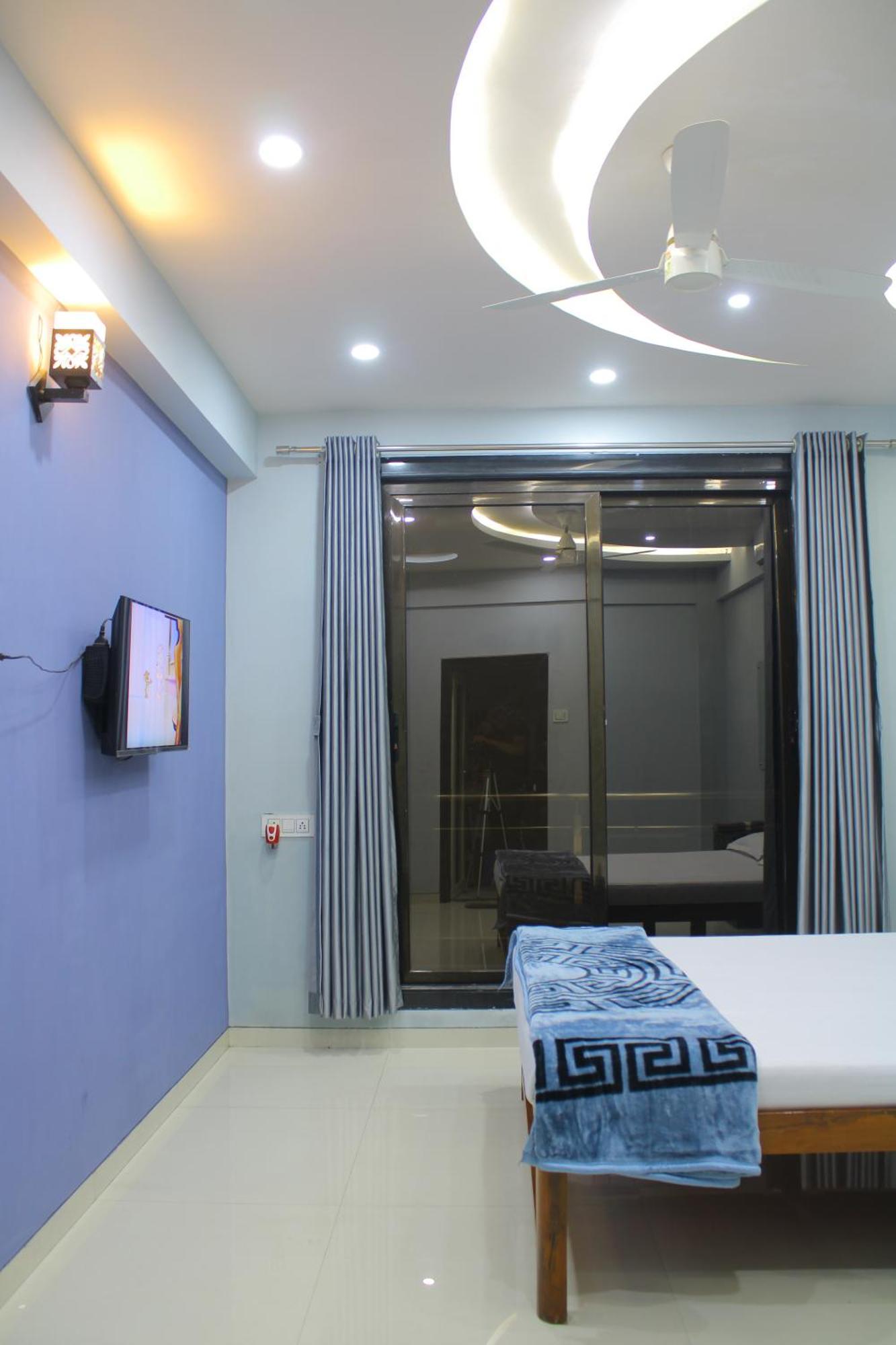 אליבג Sukhakarta Holiday Home מראה חיצוני תמונה