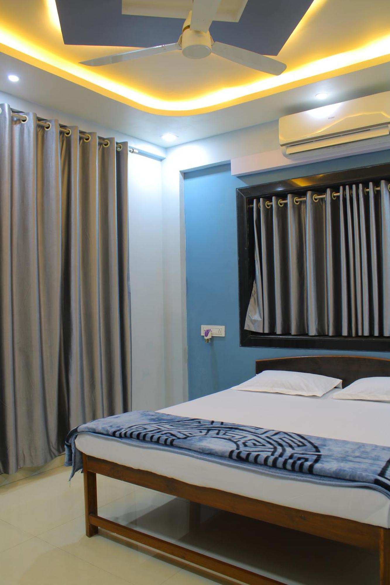 אליבג Sukhakarta Holiday Home מראה חיצוני תמונה